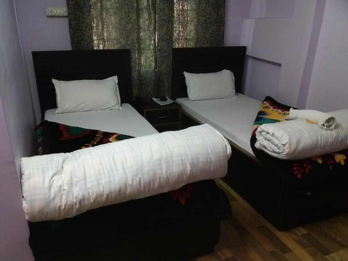 Vamoose Buddha Hotel Tawang Extérieur photo